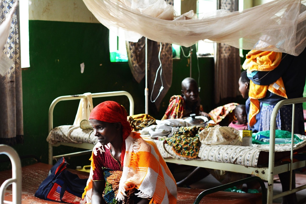 Ibikorwa vy’amagara n’ubuvuzi bw’imibano